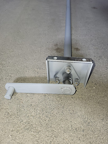 Вал задний щеточного механизма К527: купить в Самаре