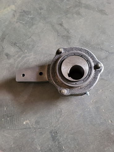 Подшипниковый узел главного вала с эксцентриком К-527,К547: купить в Самаре