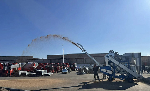 Очиститель вороха самопередвижной ОВС-25 цинк с циклоном и триммером: купить в Самаре