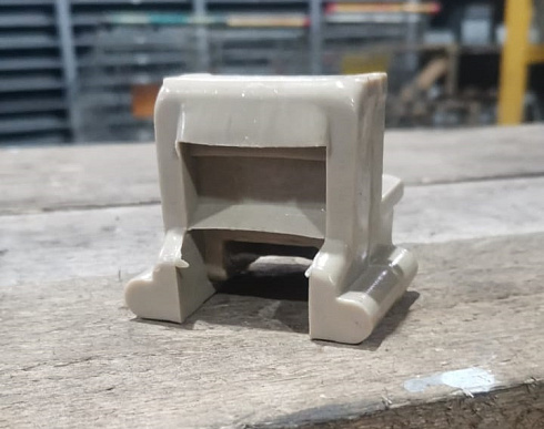 Ползун щеточного механизма ОВИ 09.003: купить в Самаре