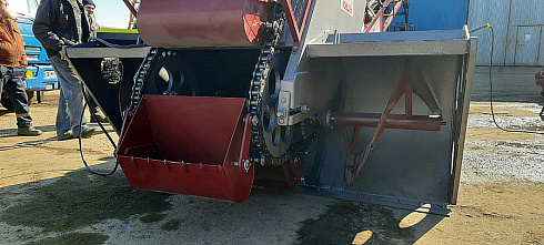 Ковшово-шнековый погрузчик Р6-КШП-6: купить в Самаре