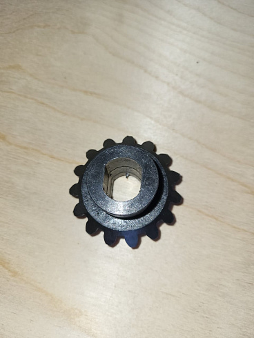 Шестерня коническая регулировки аспирации К-527, К-547 (пласт.): купить в Самаре